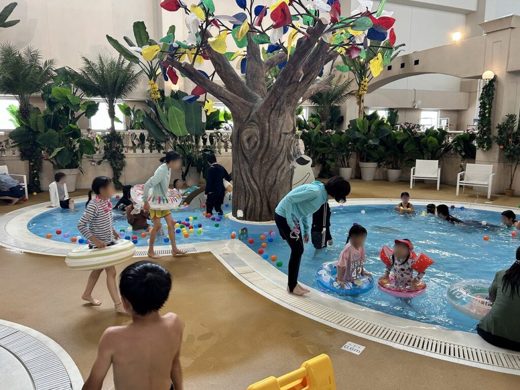 杉乃井ホテル アクアビート 小さな子供向けキッズプール