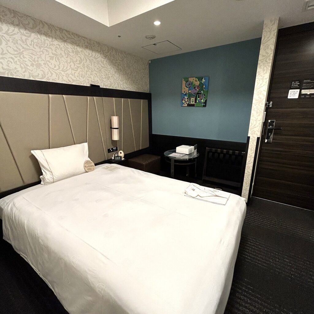 ザロイヤルパークホテル東京羽田の客室全体(部屋奥から撮影)