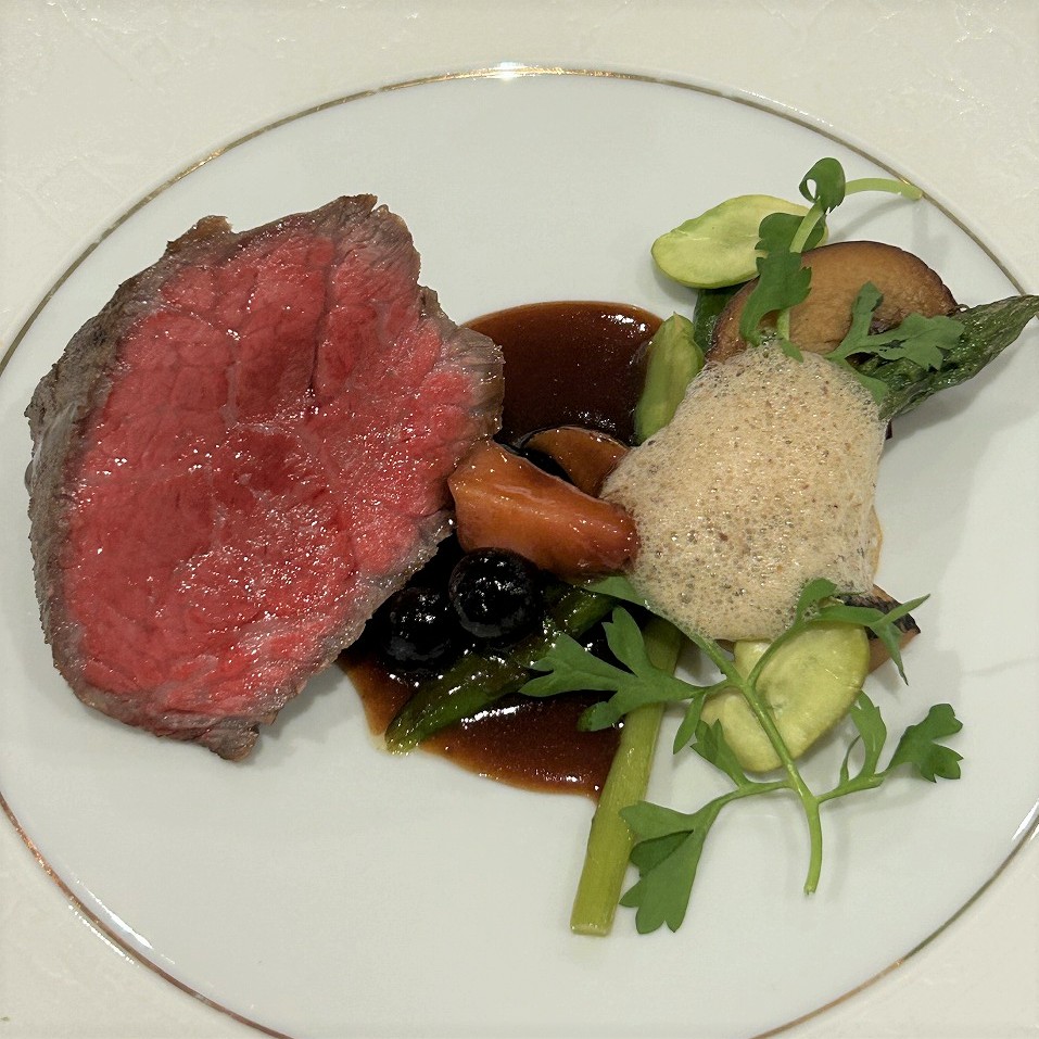 Bub Resort つくばの夕食コースメイン料理